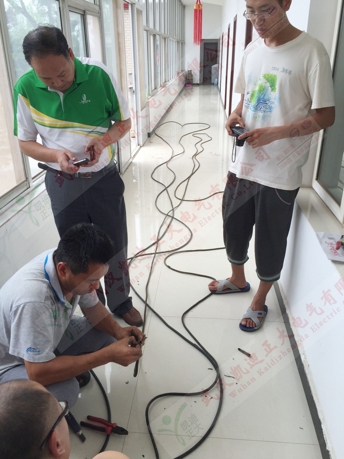 1513158229168274.jpg 1513158229168274.jpg